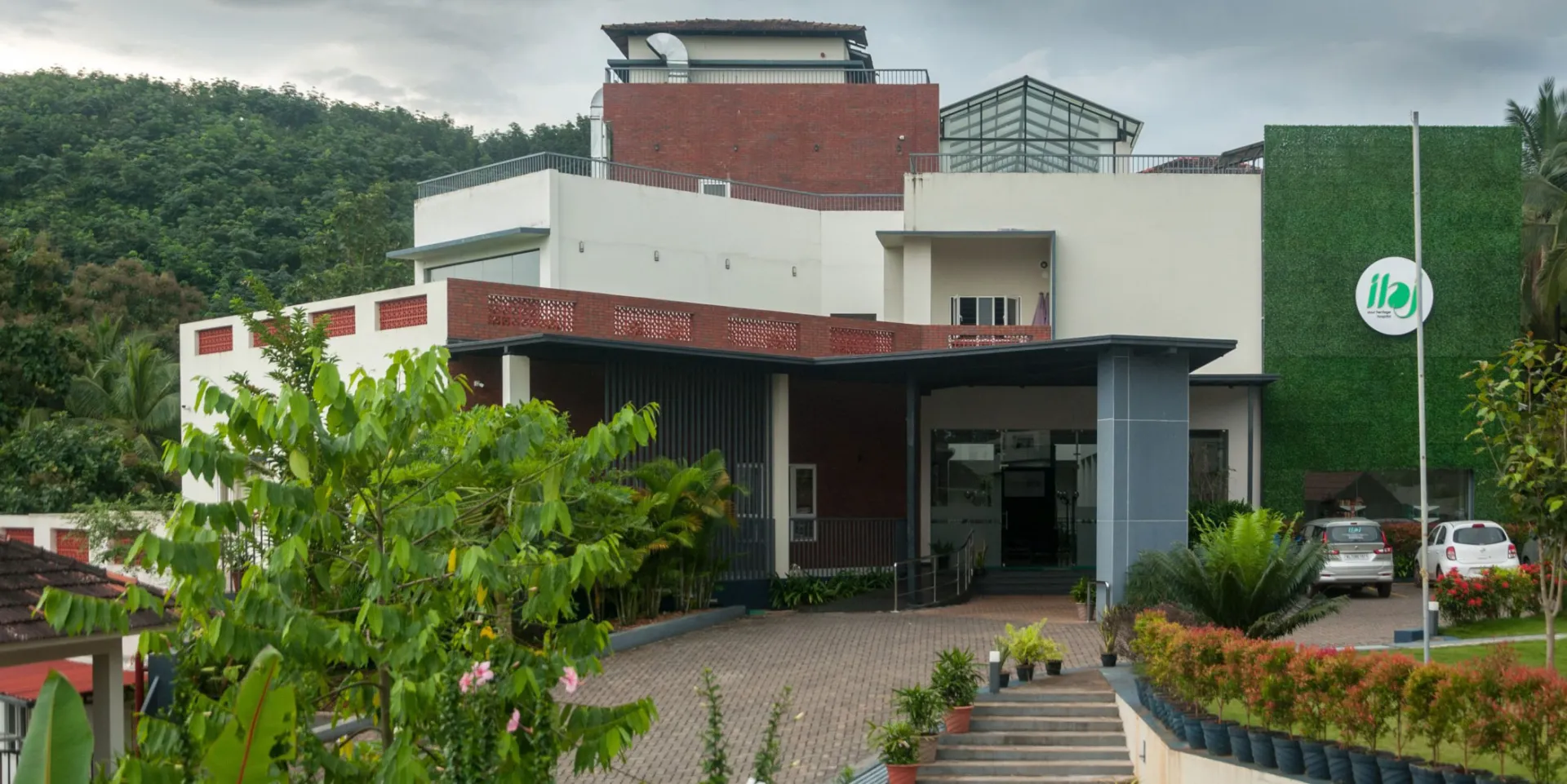 ILAJ AYUR HERITAGE